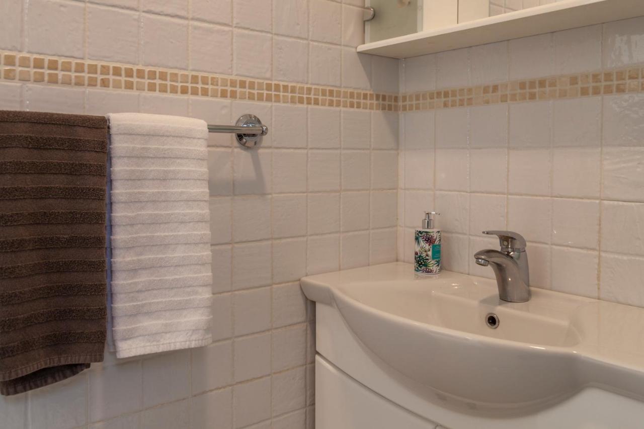 Dc Executive Homes ノヴィ・サド エクステリア 写真